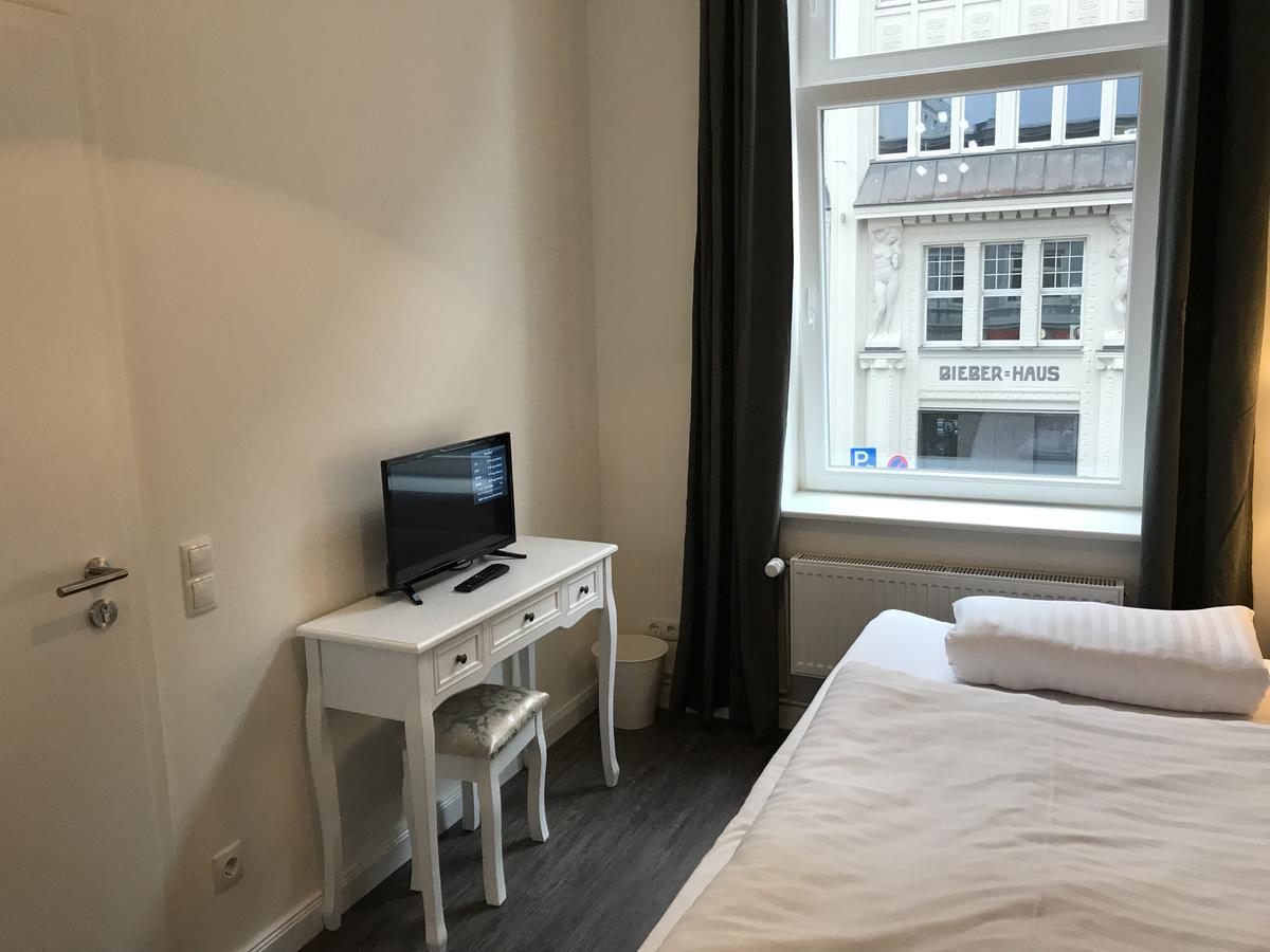 Hotel Fame Am Hauptbahnhof Hamburg Kültér fotó